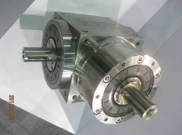 AT140FH|APEXpٙC(j)|VݏVAPEXpٙC(j)