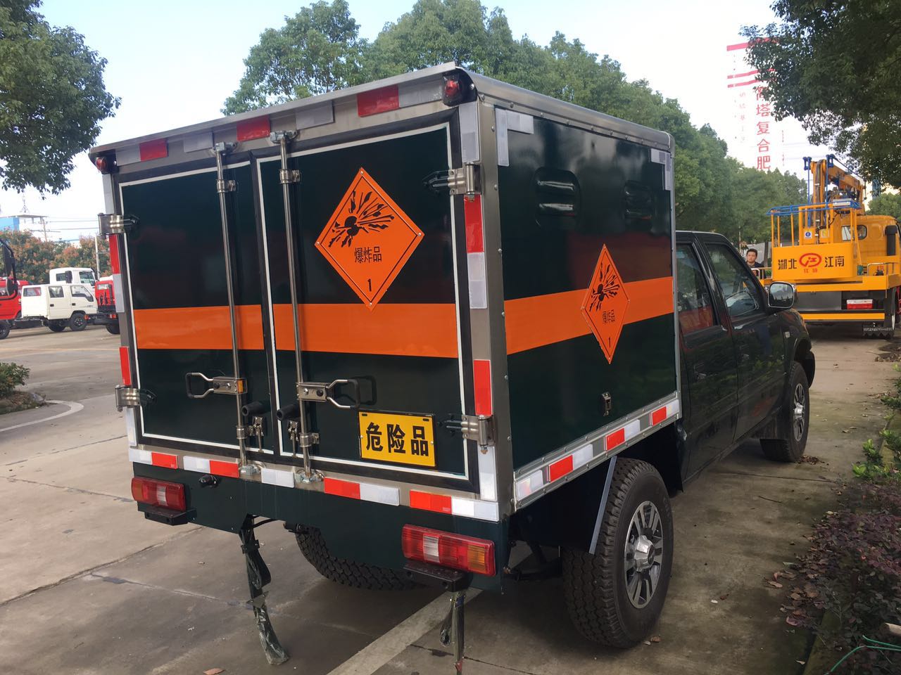 ͙ڰ23(xing)Σ؛܇(jng)N