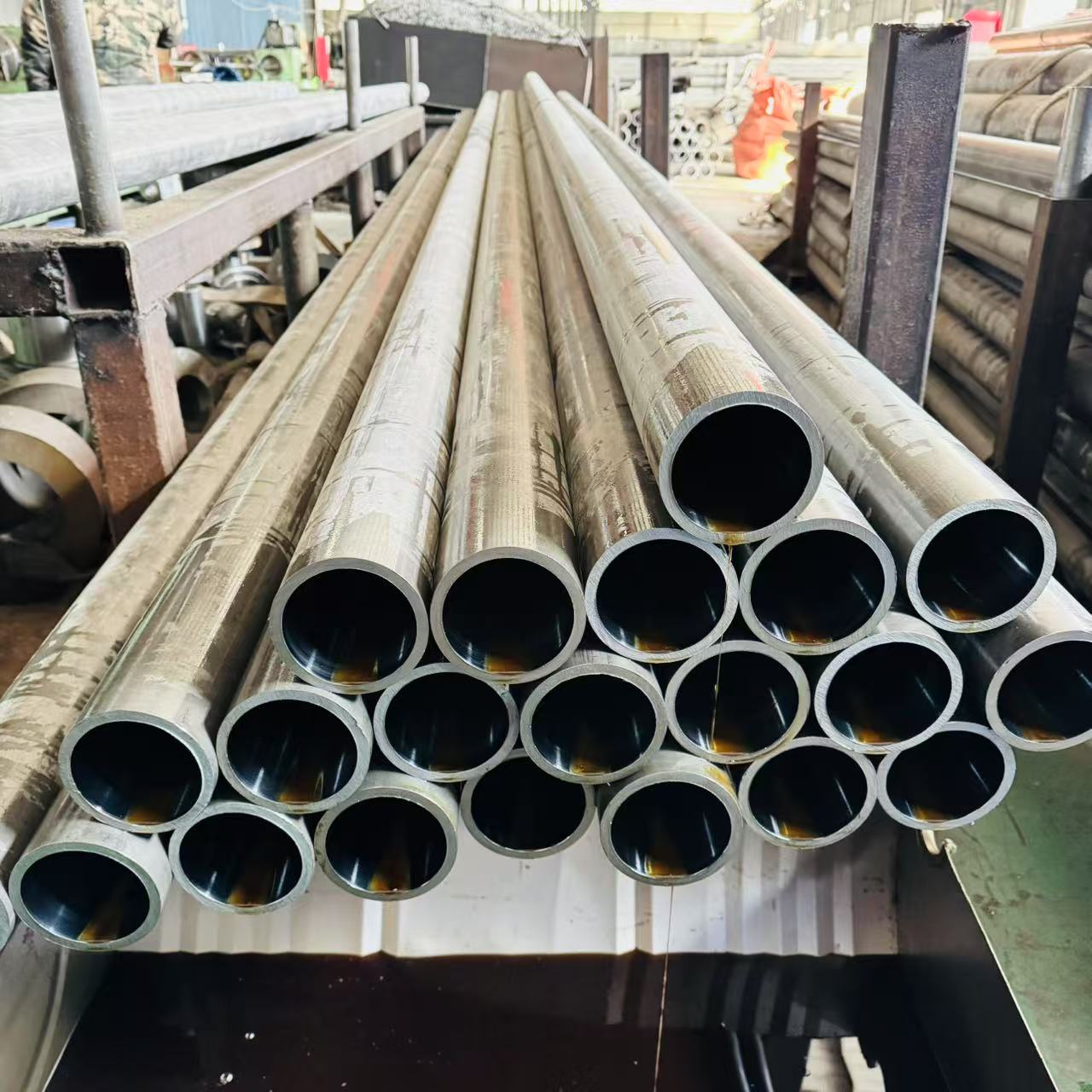 45#͸׹ҺͲ304P䓽Wĥ