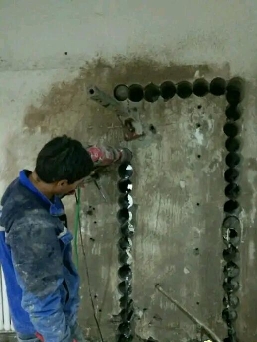 С^(q){۴ ˮ@ ʯ__TԒ