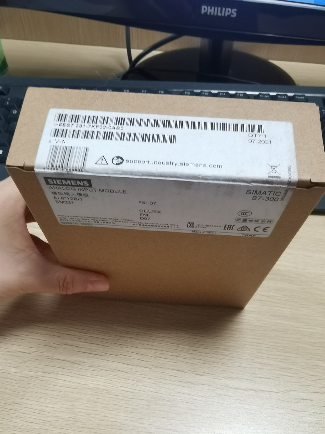 V18345-1010521001V18345-1010521001