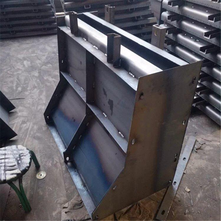 ٹ·Fײģ ·ײģģ ·ײģ