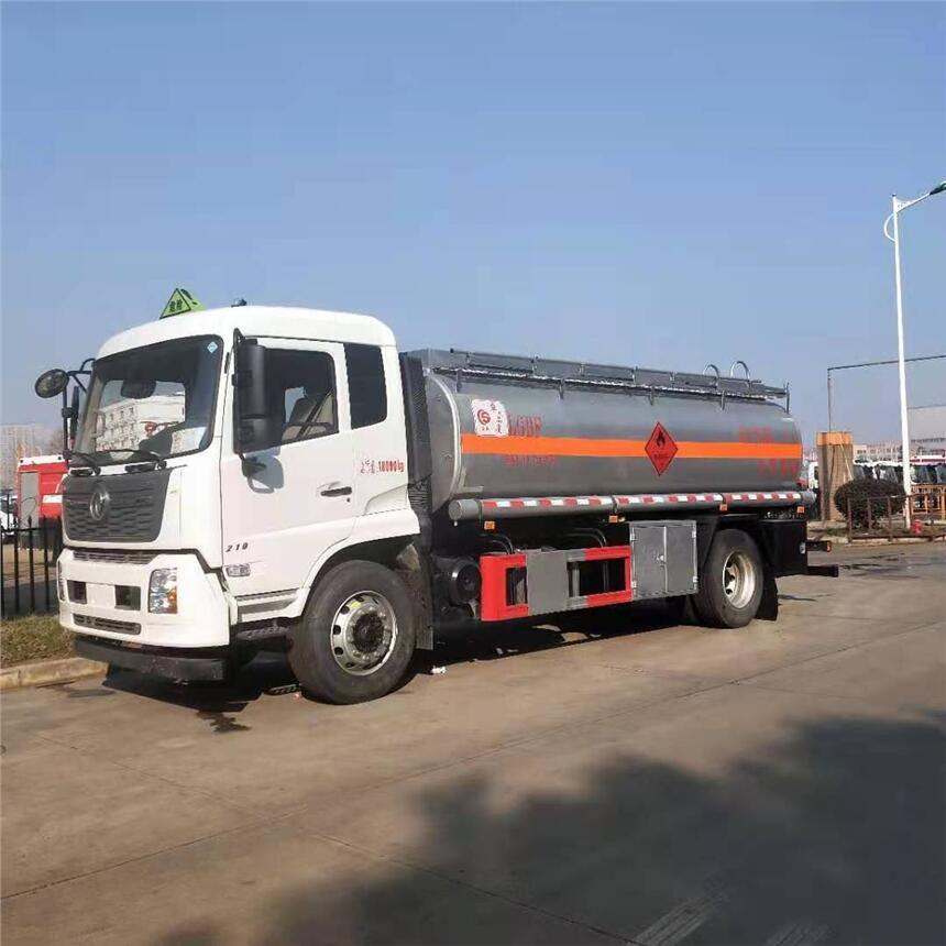 (gu)|L(fng)\12.7͹܇(ch)SֱN(xio)̓r(ji)̎