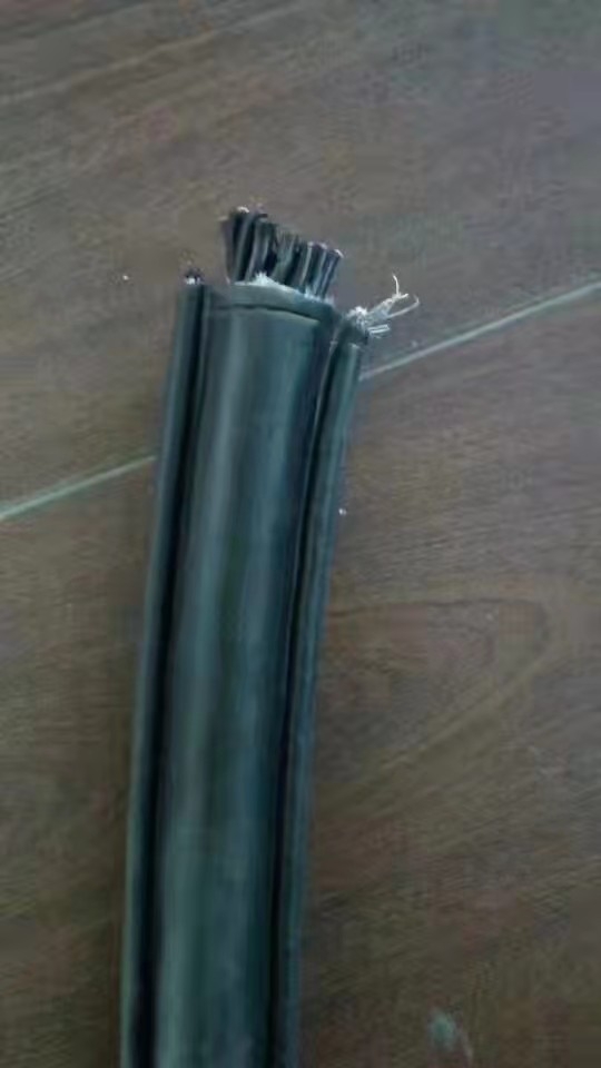 yKVVRC  3*2.5늄ӺJ||S