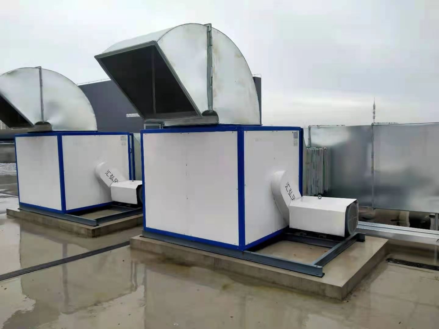 ϺRşL(fng)CƷa(chn)S