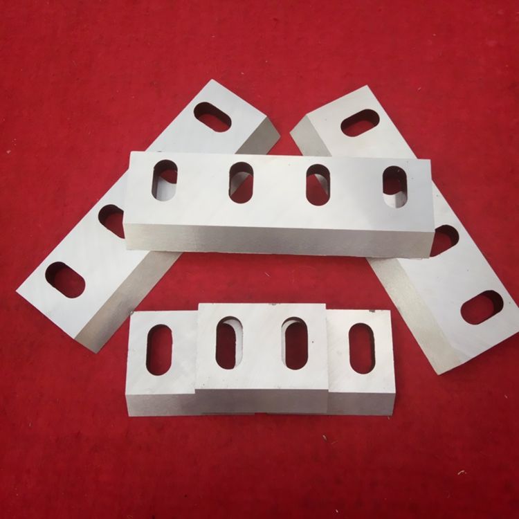 SҹϷC 鵶Ƭ 鵶r񃞻