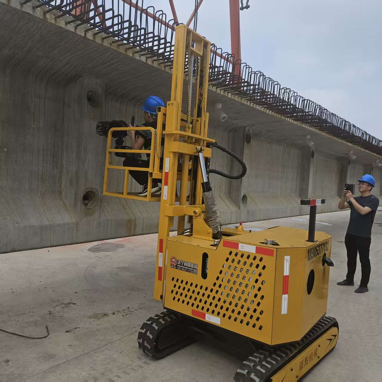 F^ѨëC CеëC 늄݆ʽëC