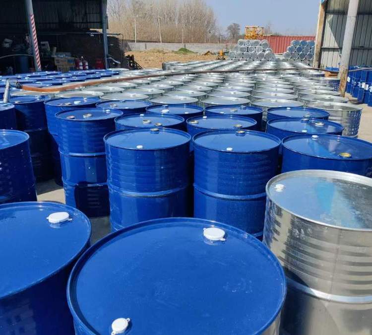 ױIƷͰb}F؛CAS108-38-3