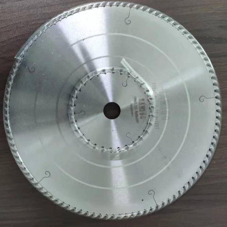 LڹM䓰RɭϽ305*2.2*30*120TƬƷ|