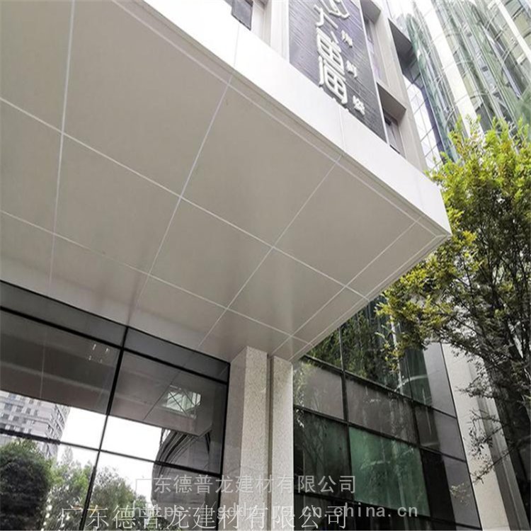 Xΰ-hyɫXΰ塾Xΰ塿