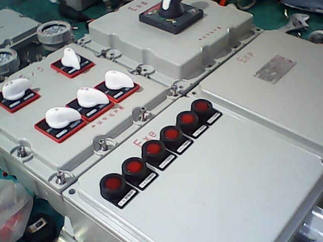 BXM51-K60䎧_PK: 60A