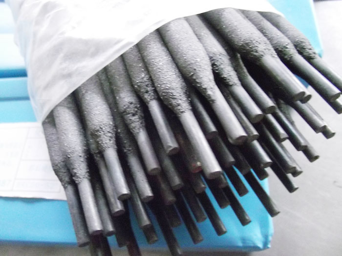 耐磨一號合金電焊條 礦山 水泥廠 電廠耐大負(fù)荷磨損 耐磨一號合金電焊條 礦山 水泥廠 電廠耐大負(fù)荷磨損