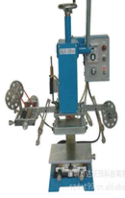 Сք(dng)CC(j)  Ќ^(q)l(xing)