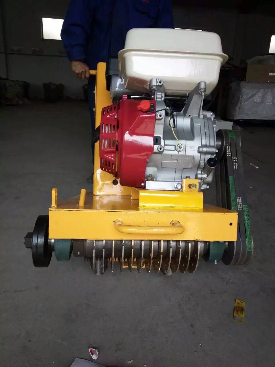 Sҹ·Ϳ̼yC и̼yһwCr ͸pCDƬ