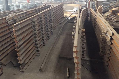 ͺa(chn)SDC(du)Q/V܇