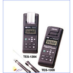 K.J.E.Tضӛ䛱(ضӋ)(RS232)TES-1305