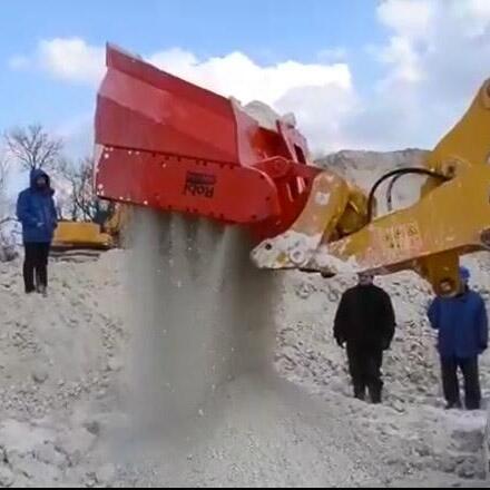 mDʽYC(j)  ROBIY YO(sh)