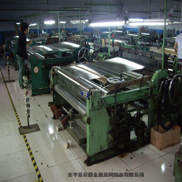 2X30201P䓺YWP䓴W304P^VW