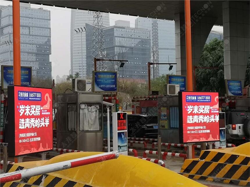 LEDVCßȲ𲽳ʬFǻۻϢ