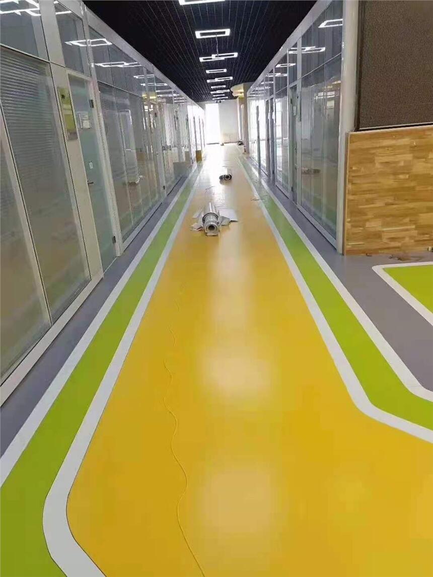 PVCذSك@^zذ赸\ӵz