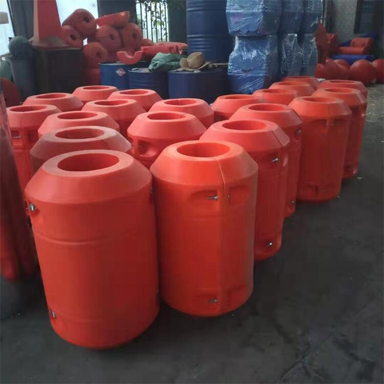 疏浚浮體廠家價(jià)格 梓哲管材滾塑浮體河道抽沙用浮體 疏浚浮體廠家價(jià)格 梓哲管材滾塑浮體河道抽沙用浮體