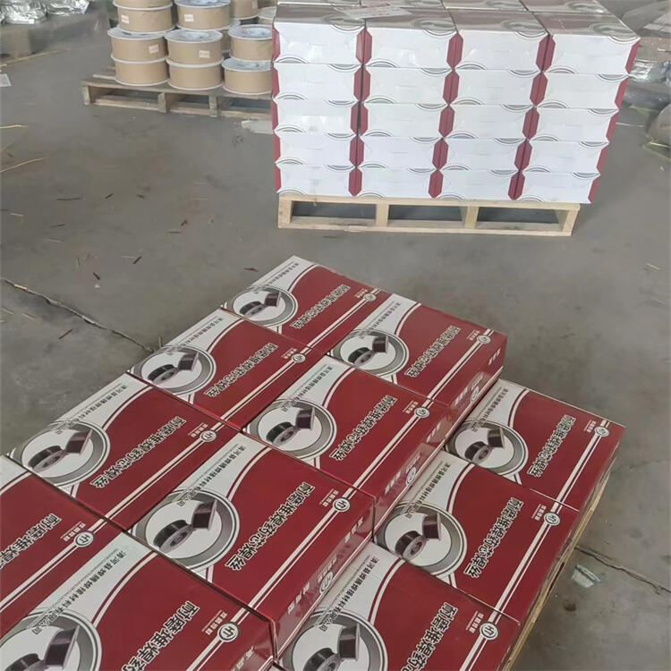 撕碎機刀具刃口氣保耐沖擊耐磨焊絲 撕碎機刀具刃口氣保耐沖擊耐磨焊絲