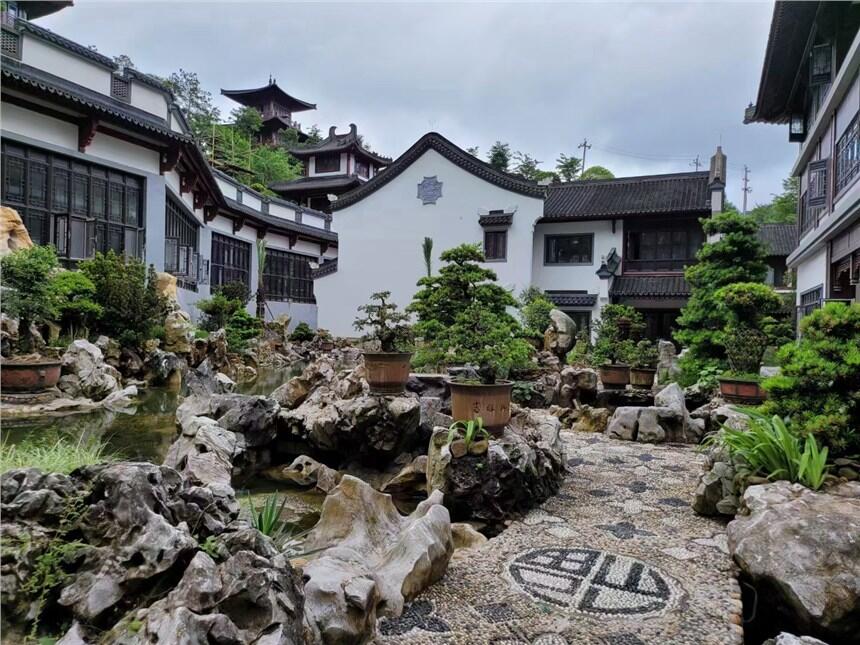 d Ȼ̫ʯ ̫ʯɽ r ̫ʯSҹ(yng)