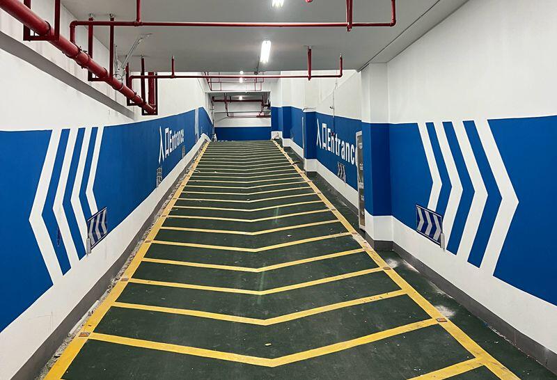 ?目賞地下停車場坡道墻面施工-南京道路劃線 ?目賞地下停車場坡道墻面施工-南京道路劃線