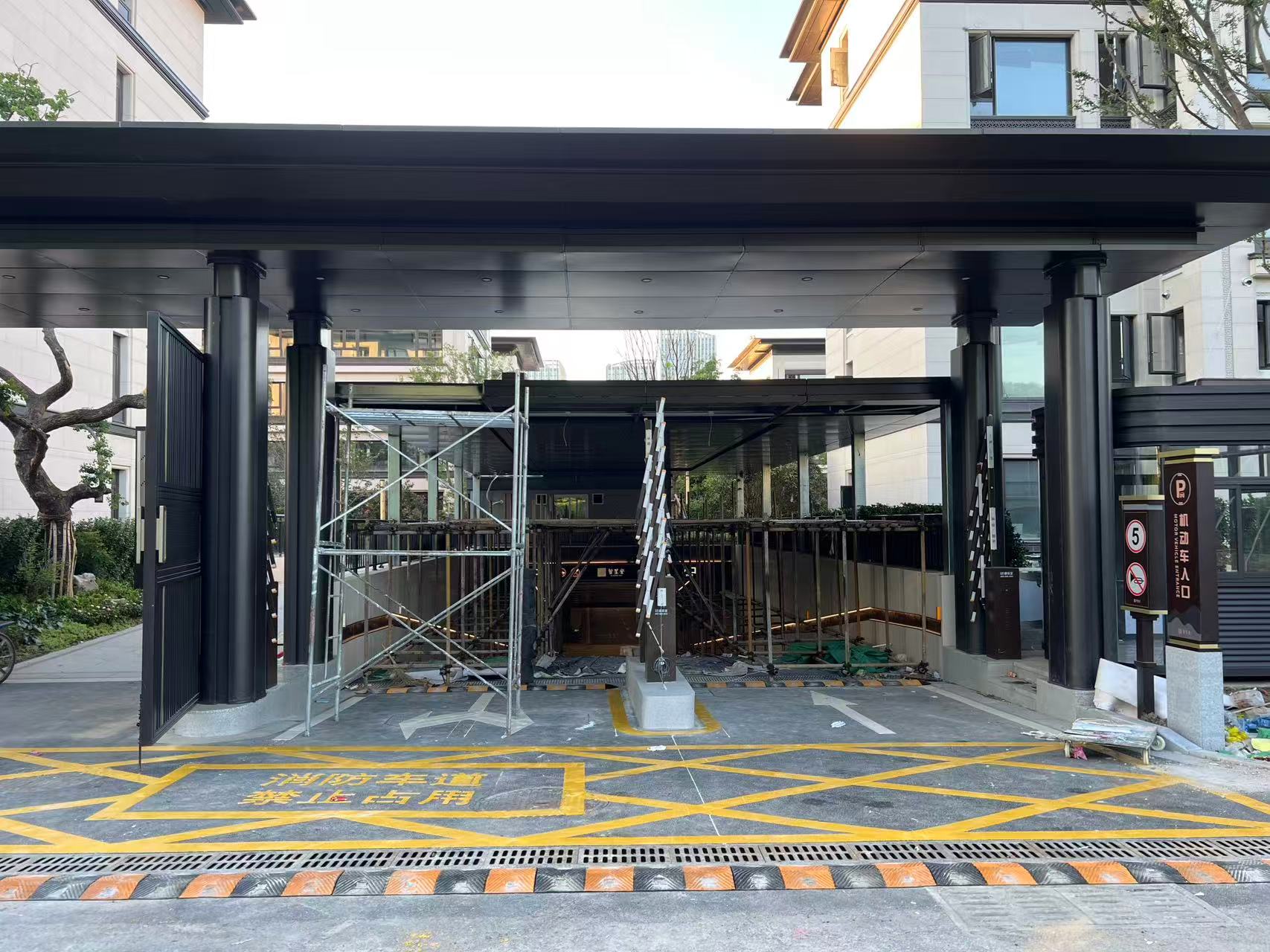 南京道路劃線-目賞網格消防通道劃線,質量穩定,量大優惠! 南京道路劃線-目賞網格消防通道劃線,質量穩定,量大優惠!