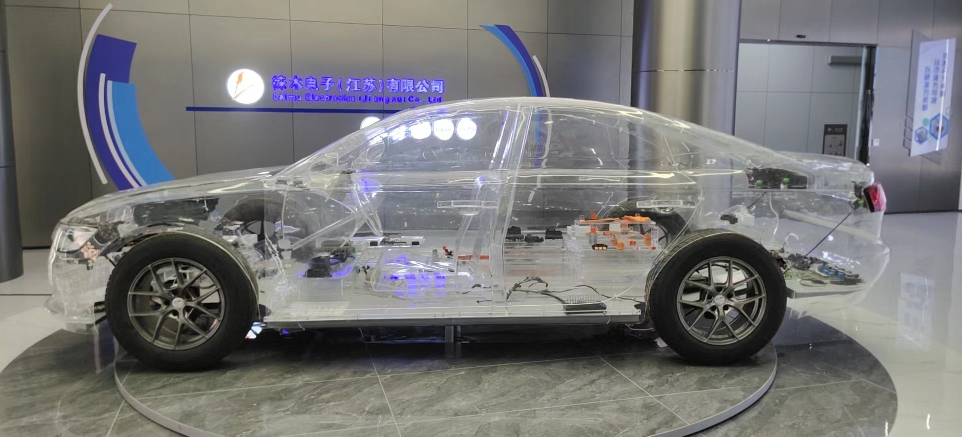 fCеOģ |I͸܇ģ _ģ͹˾