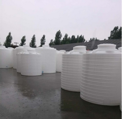 山東塑料桶廠家供應(yīng)3噸塑料桶加厚4噸5噸化工桶 山東塑料桶廠家供應(yīng)3噸塑料桶加厚4噸5噸化工桶