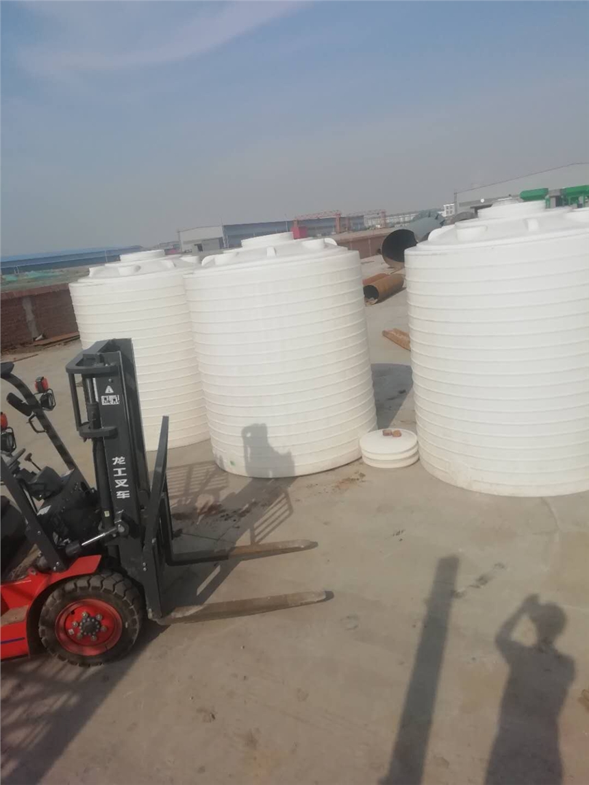 聊城20噸塑料桶加厚10噸8噸化工桶6噸5立方PE儲(chǔ)罐水箱 聊城20噸塑料桶加厚10噸8噸化工桶6噸5立方PE儲(chǔ)罐水箱