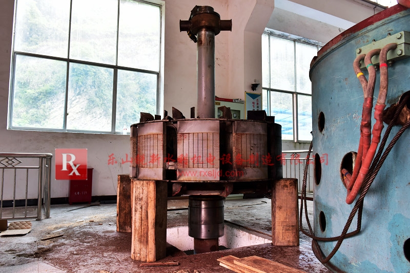 維修大修四川樂山東風水輪發電機 維修大修四川樂山東風水輪發電機