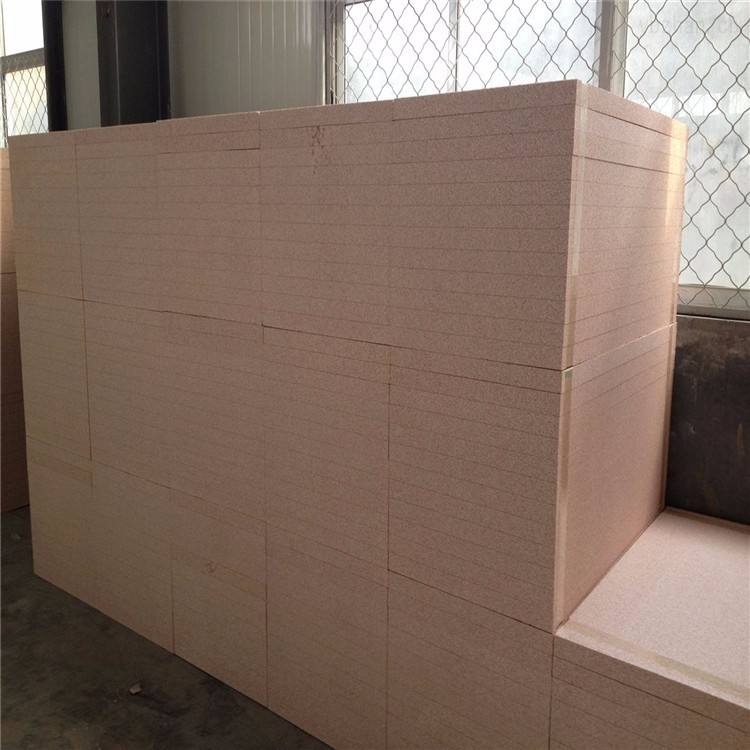 ͻ𱣜؏SֱNܶ𱣜ذ𱣜ذ