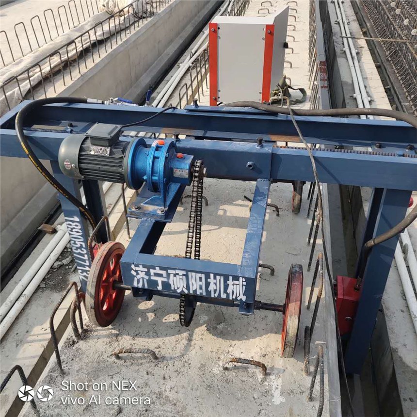 ɽ|A(y)ëC(j) İëC(j)a(chn)S