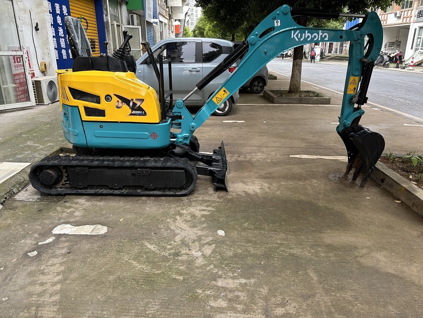 ñU17ھC@15ھCr25ھC]