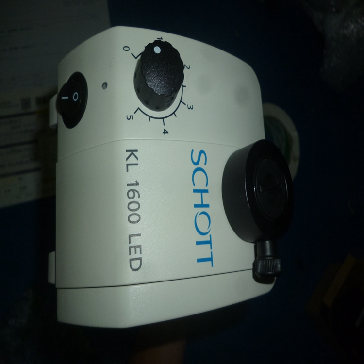 Schott AGwԴKL 1600 LEDL560nmɞV