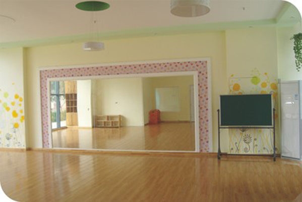 ɽ^赸RӰbїUlgRӰbT