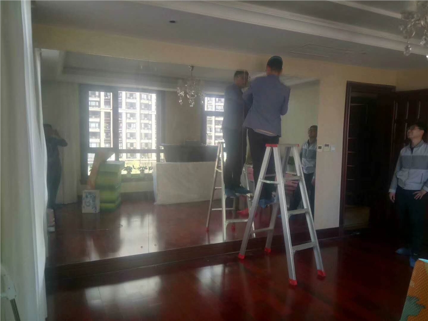 b赸RS_^(q)bl(wi)gRwR