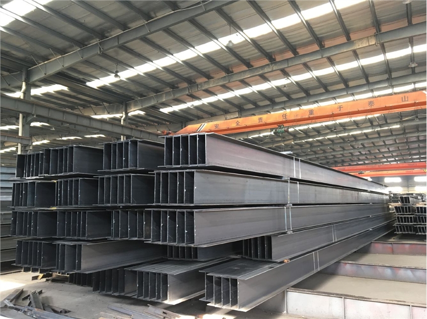 成都Q235B鍍鋅C型鋼價格300*200*4.5*8 成都Q235B鍍鋅C型鋼價格300*200*4.5*8