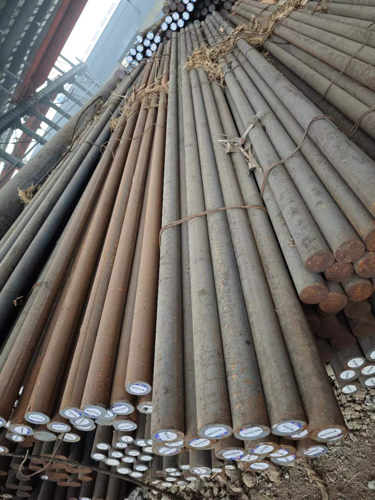 甘肅天水金屬制品生產廠家現有現貨5000噸圓鋼規格型號齊全質優價廉期待您的來電 甘肅天水金屬制品生產廠家現有現貨5000噸圓鋼規格型號齊全質優價廉期待您的來電