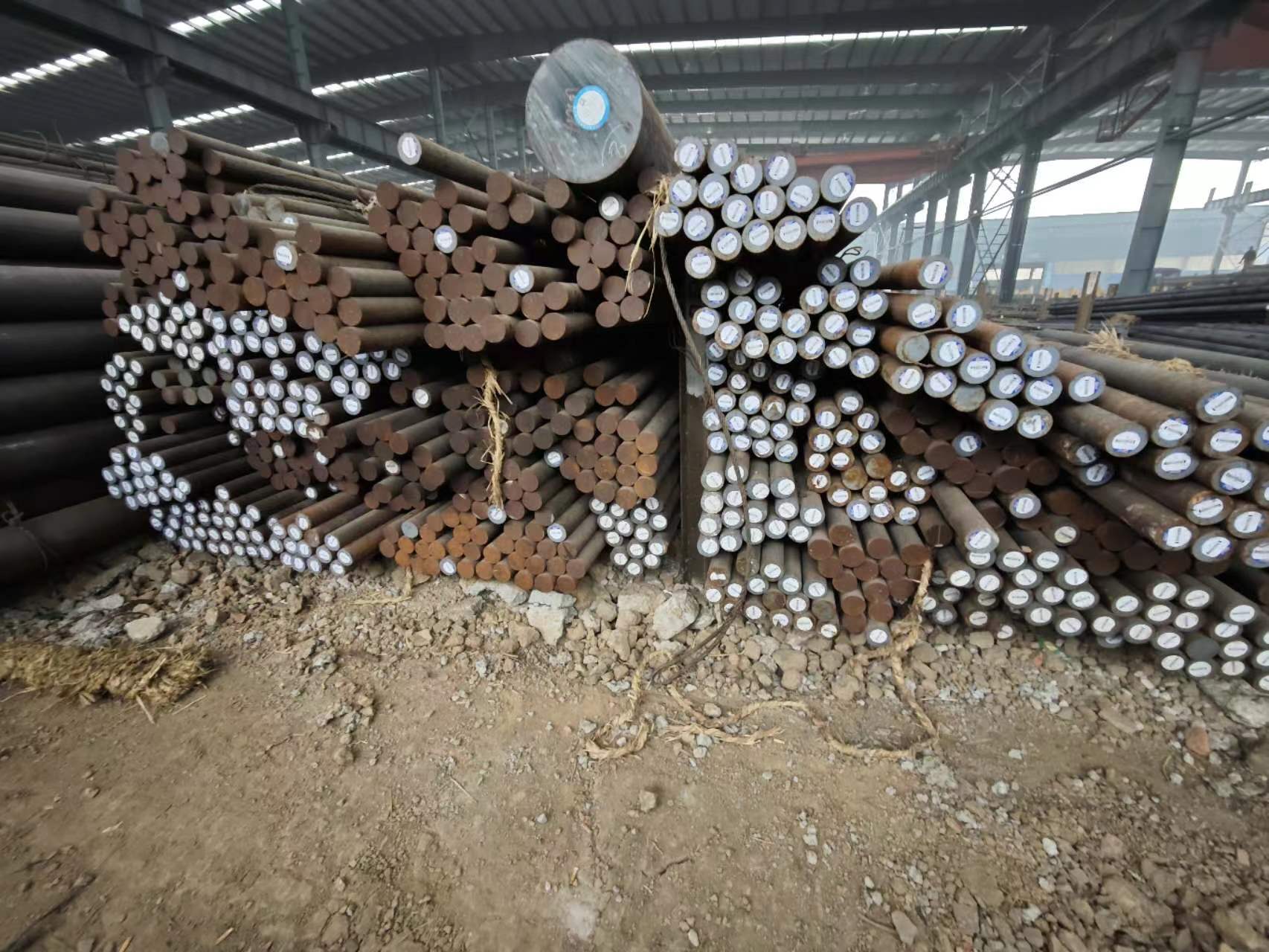 吉林白山金屬制品生產廠家現有現貨5000噸圓鋼規格型號齊全質優價廉期待您的來電 吉林白山金屬制品生產廠家現有現貨5000噸圓鋼規格型號齊全質優價廉期待您的來電