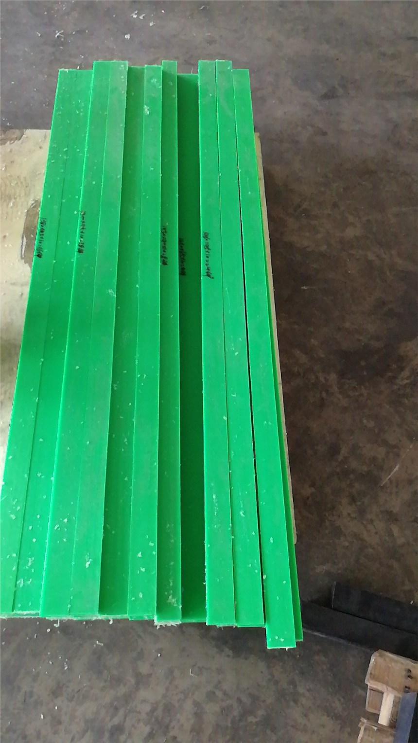 ʳƷC(j)еO(sh)ó߷朗l(do)܉