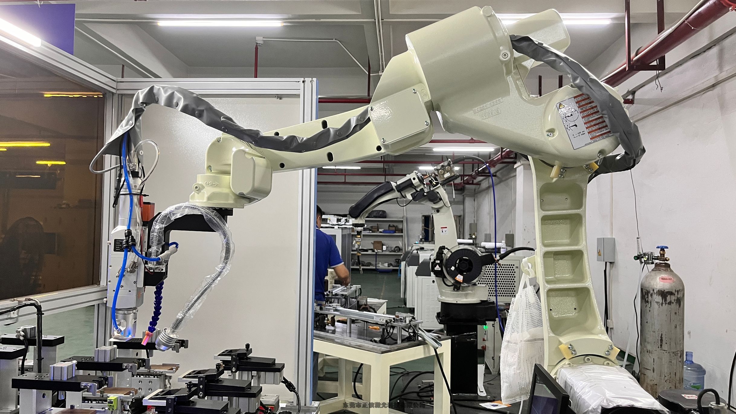 正信不銹鋼產品激光焊接設備 正信不銹鋼產品激光焊接設備